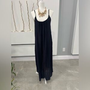 Elegant Black Maxi Dress